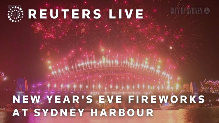 LIVE: New Year’s Eve fireworks over Sydney Harbour